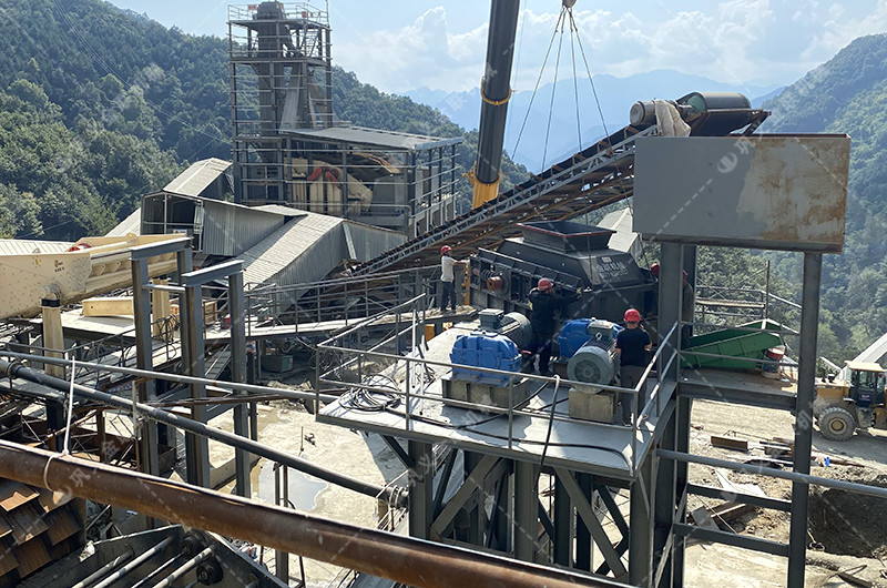 對(duì)輥式破碎機(jī)|對(duì)輥破碎機(jī)|對(duì)輥破碎機(jī)價(jià)格|河南雙輥破碎機(jī)生產(chǎn)廠家與報(bào)價(jià) 對(duì)輥式破碎機(jī)|對(duì)輥破碎機(jī)|對(duì)輥破碎機(jī)價(jià)格|河南雙輥破碎機(jī)生產(chǎn)廠家與報(bào)價(jià)