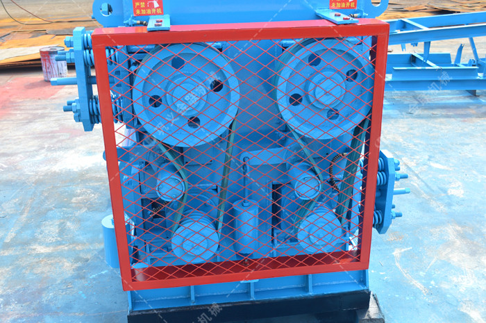 四輥破碎機(jī)|四輥式破碎機(jī)|四輥破碎機(jī)生產(chǎn)廠家提供價(jià)格|工作原理|圖片資料 四輥破碎機(jī)|四輥式破碎機(jī)|四輥破碎機(jī)生產(chǎn)廠家提供價(jià)格|工作原理|圖片資料